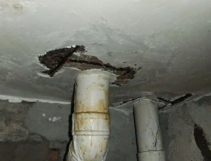 班戈卫生间漏水维修公司浅析班戈卫生间渗水维修的方法